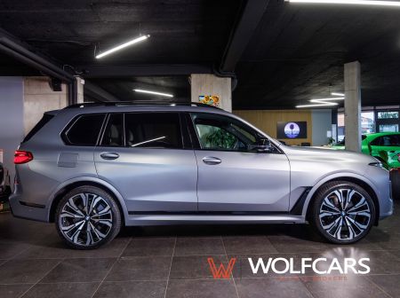 BMW X7 M60i xDrive M-Sport 6-miest