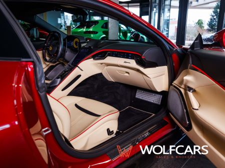 Ferrari Roma 3.9 V8 Rosso Portofino