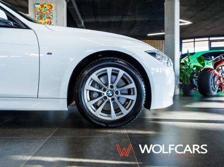 BMW Rad 335d xDrive Touring