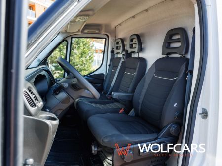 Iveco Daily 35S18 AT/8