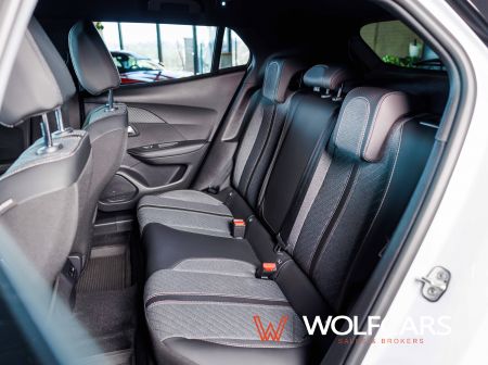 Peugeot 2008 1.2 PureTech Allure 130k AT/8