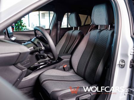 Peugeot 2008 1.2 PureTech Allure 130k AT/8