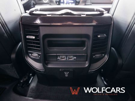 Dodge RAM 1500 5.7 V8 HEMI 4x4 + LPG