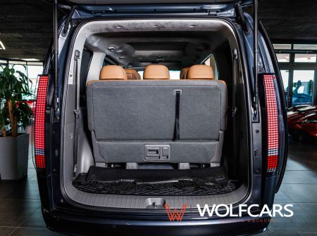 Hyundai STARIA Luxury 1.6 T-GDI Hybrid 6AT