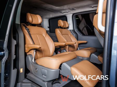 Hyundai STARIA Luxury 1.6 T-GDI Hybrid 6AT