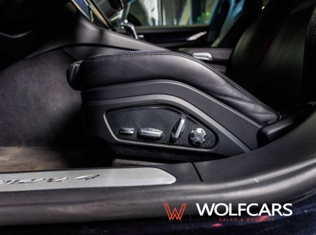 Porsche Panamera 4 3.0 V6 243 KW