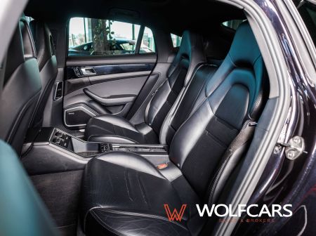 Porsche Panamera 4 3.0 V6 243 KW