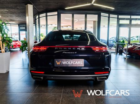Porsche Panamera 4 3.0 V6 243 KW