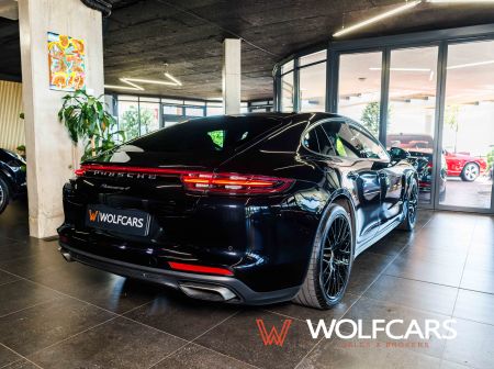 Porsche Panamera 4 3.0 V6 243 KW