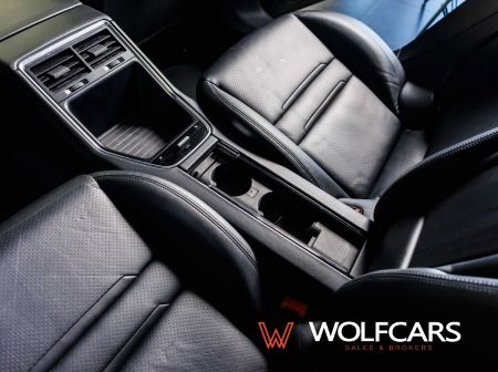 Porsche Panamera 4 3.0 V6 243 KW