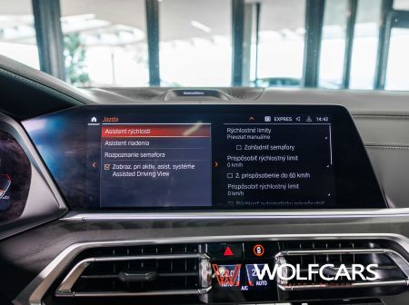 BMW X7 50i xDrive Individual | V ZÁRUKE!