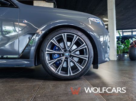 BMW X7 50i xDrive Individual | V ZÁRUKE!