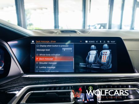 BMW X7 M50i xDrive 4.4 V8