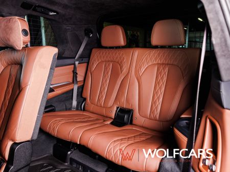 BMW X7 M50i xDrive 4.4 V8
