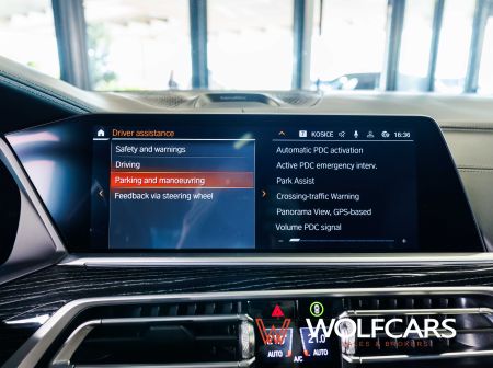 BMW X7 M50i xDrive 4.4 V8
