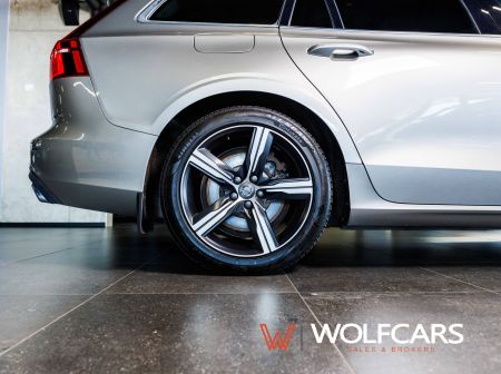 Volvo V60 D4 AWD Inscription 140 kW A/T