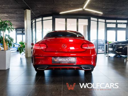 Mercedes-Benz C 220d 4MATIC 9G-TRONIC