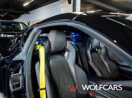 Chevrolet Corvette C8 STINGRAY 6.2 V8 Z51 3LT PERFORMANCE | AKRAPOVIC