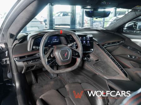 Chevrolet Corvette C8 STINGRAY 6.2 V8 Z51 3LT PERFORMANCE | AKRAPOVIC