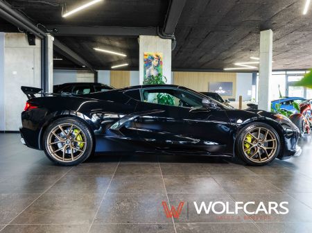 Chevrolet Corvette C8 STINGRAY 6.2 V8 Z51 3LT PERFORMANCE | AKRAPOVIC