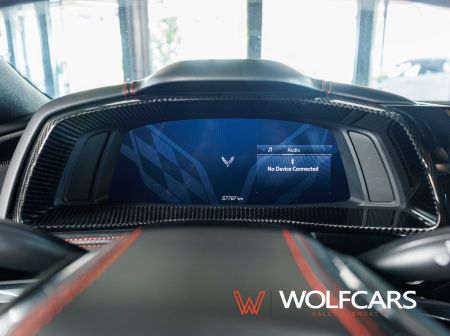 Chevrolet Corvette C8 STINGRAY 6.2 V8 Z51 3LT PERFORMANCE | AKRAPOVIC