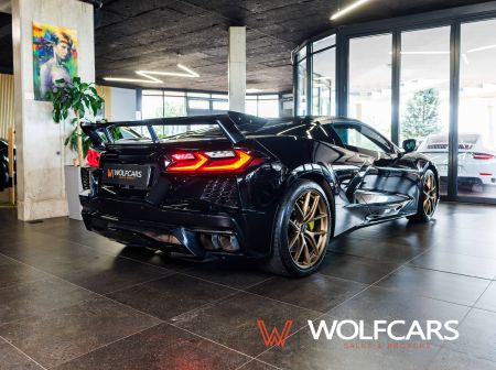 Chevrolet Corvette C8 STINGRAY 6.2 V8 Z51 3LT PERFORMANCE | AKRAPOVIC