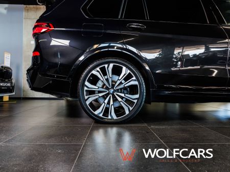 BMW X7 M60i xDrive M-Sport