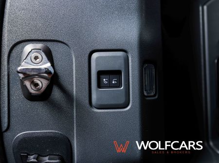 Land Rover Defender 110 3.0D I6 D200 mHEV S A/T AWD - JLR ZÁRUKA