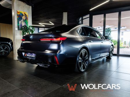 BMW M760e xDrive