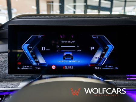 BMW M760e xDrive