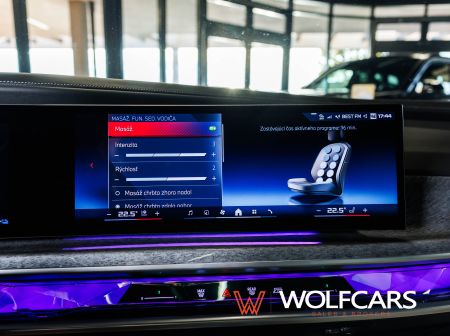 BMW M760e xDrive