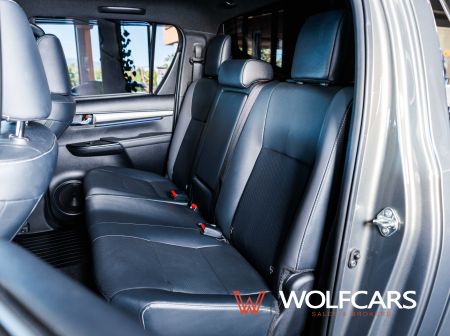 Toyota Hilux 2.8 D-4D Invincible