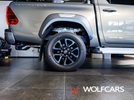 Toyota Hilux 2.8 D-4D Invincible